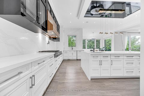 Photo 21 at 130 Pemberton Avenue, Newtonbrook East, Toronto