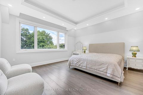 Photo 23 at 130 Pemberton Avenue, Newtonbrook East, Toronto