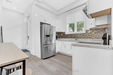 Photo 40 at 130 Pemberton Avenue, Newtonbrook East, Toronto