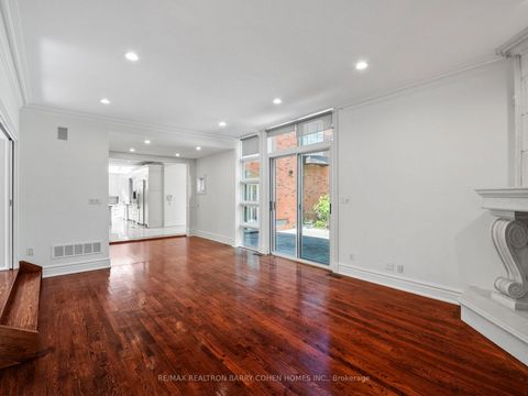 Photo 16 at 40 Old Colony Road, Windfields, Toronto