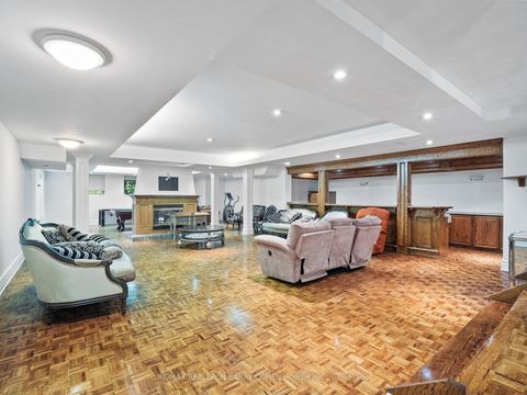 Photo 33 at 40 Old Colony Road, Windfields, Toronto