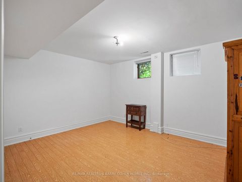 Photo 37 at 40 Old Colony Road, Windfields, Toronto