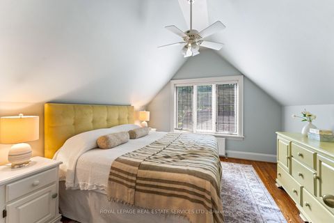 Photo 18 at 50 Brentwood Road S, Queensway, Toronto