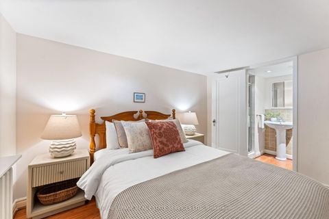 Photo 27 at 50 Brentwood Road S, Queensway, Toronto