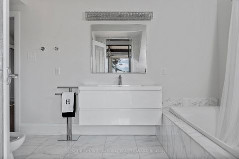 Photo 29 at 4009 Bloor Street W, City Centre West, Toronto