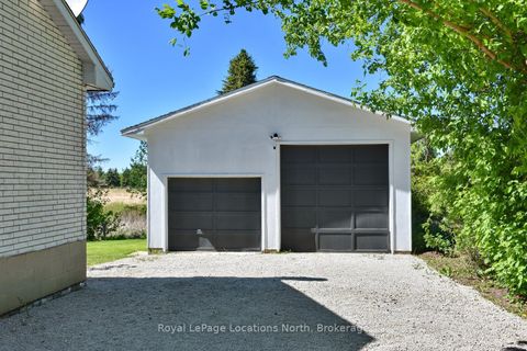 Photo 2 at 56 BATTEAUX Road, Nottawa, Clearview