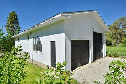 Photo 10 at 56 BATTEAUX Road, Nottawa, Clearview