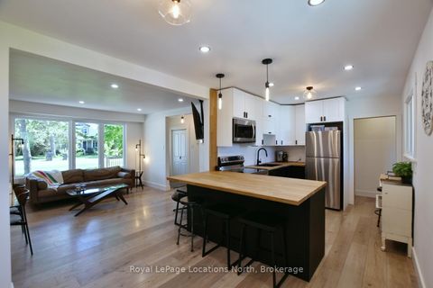 Photo 18 at 56 BATTEAUX Road, Nottawa, Clearview