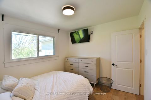 Photo 32 at 56 BATTEAUX Road, Nottawa, Clearview