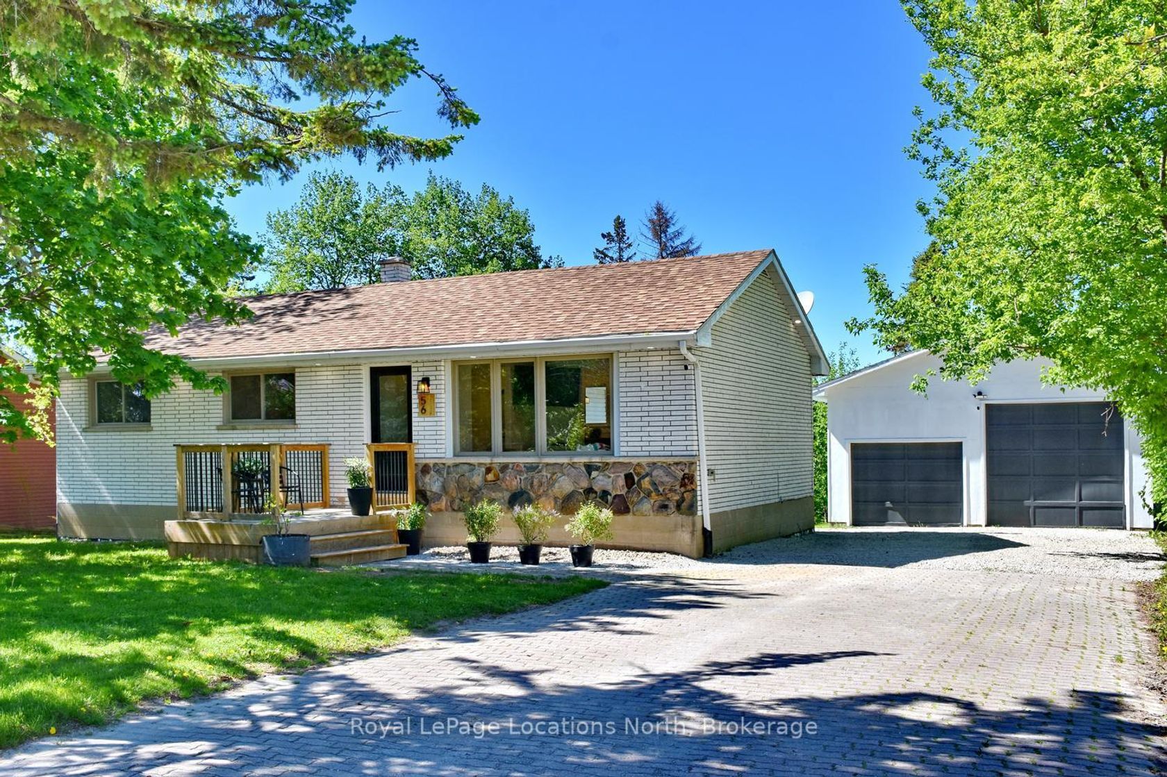 56 BATTEAUX Road, Nottawa, Clearview photo number 2