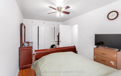 Photo 23 at 109 Elnathan Crescent, Humber Summit, Toronto