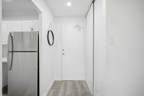 Photo 4 at 2051 - 100 Mornelle Court, Morningside, Toronto