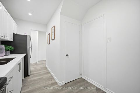 Photo 7 at 2051 - 100 Mornelle Court, Morningside, Toronto
