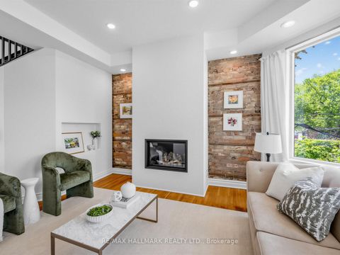 Photo 22 at 25 Grange Avenue, Chinatown, Toronto