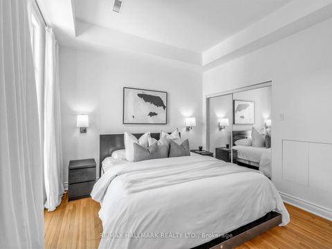 Photo 24 at 25 Grange Avenue, Chinatown, Toronto