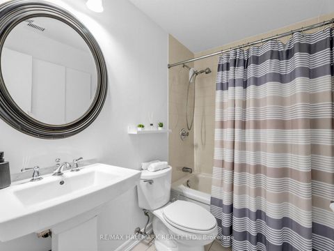 Photo 30 at 25 Grange Avenue, Chinatown, Toronto