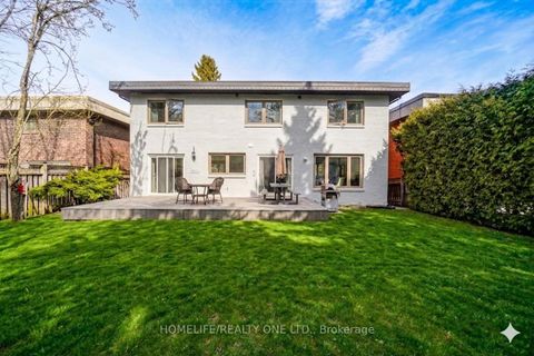 Photo 34 at 31 Bearwood Drive, Humber Valley, Toronto