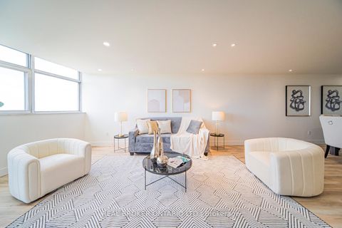 Photo 1 at 1901 - 3151 Bridletowne Circle, L'Amoreaux, Toronto