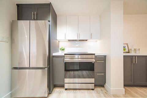 Photo 8 at 1901 - 3151 Bridletowne Circle, L'Amoreaux, Toronto
