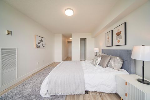 Photo 12 at 1901 - 3151 Bridletowne Circle, L'Amoreaux, Toronto