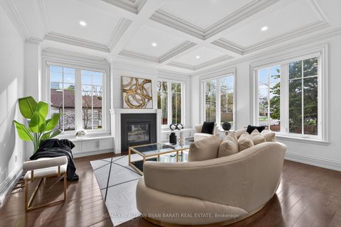 Photo 8 at 122 Holmes Avenue, Willowdale East, Toronto