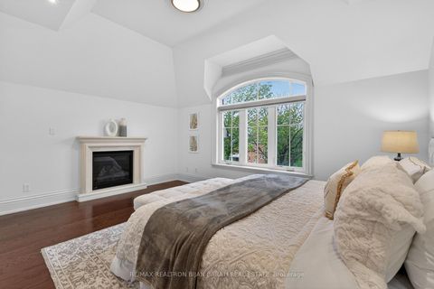 Photo 29 at 122 Holmes Avenue, Willowdale East, Toronto