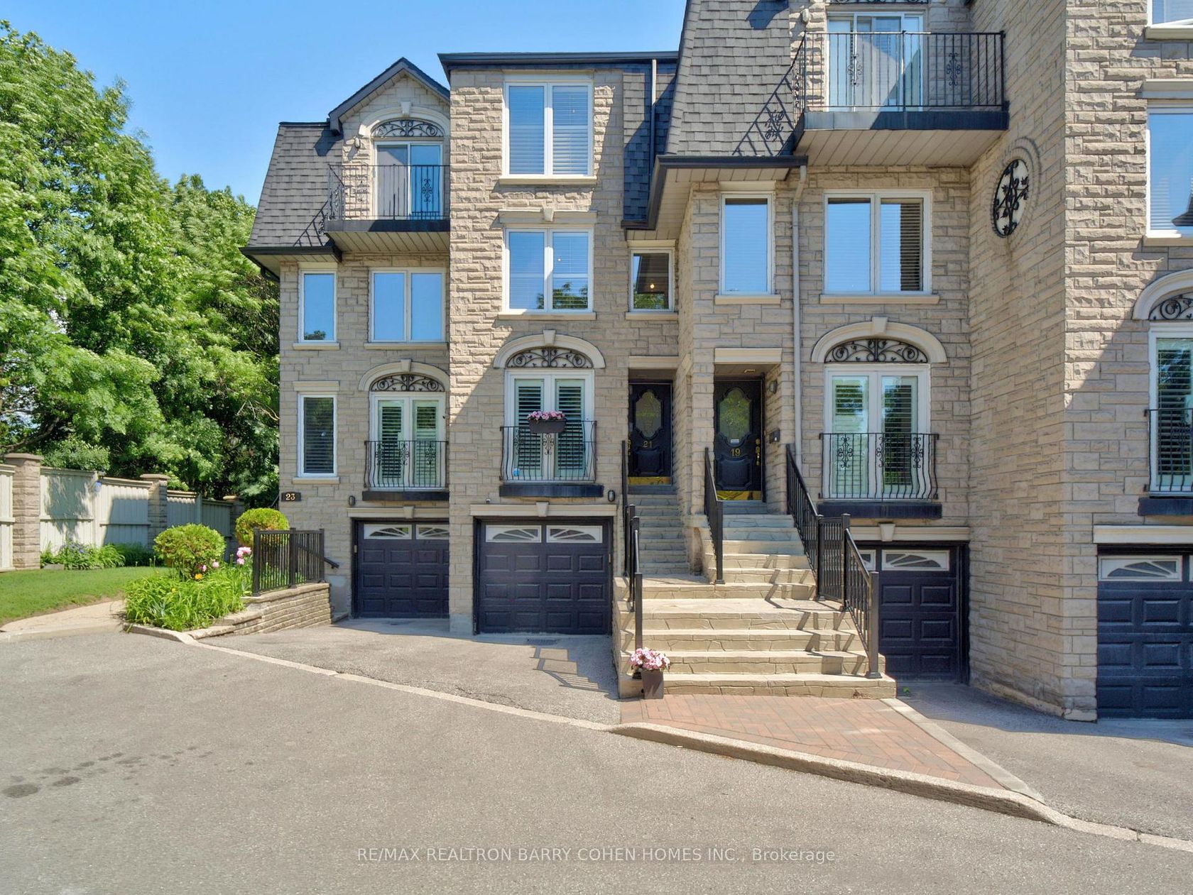 21 Birchbank Lane, Don Mills, Toronto 