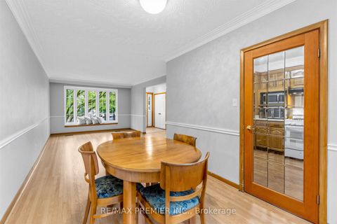 Photo 13 at 21 Halbadier Place, City Centre West, Toronto