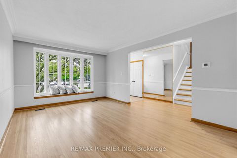 Photo 16 at 21 Halbadier Place, City Centre West, Toronto