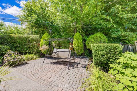 Photo 39 at 21 Halbadier Place, City Centre West, Toronto
