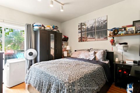 Photo 14 at 567 Ontario Street N, South St. James Town, Toronto
