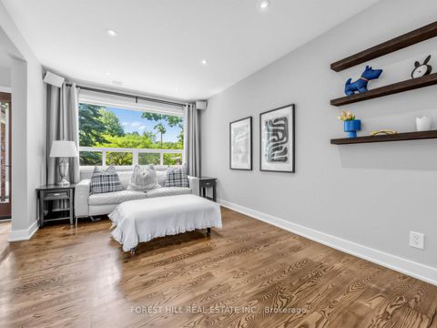 Photo 4 at 72 Woodgarden Crescent, West Hill, Toronto