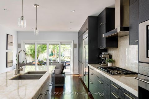 Photo 9 at 432 Merton Street, Mount Pleasant East, Toronto
