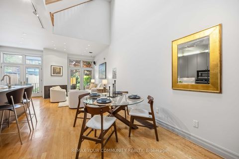 Photo 10 at 44 Castlefield Avenue, Eglinton, Toronto