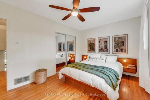 Photo 15 at 37 Sunplains Crescent, Markland Wood, Toronto