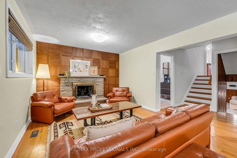 Photo 22 at 37 Sunplains Crescent, Markland Wood, Toronto