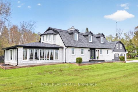 Photo 1 at 2570 Creemore Avenue, Rural Clearview, Clearview