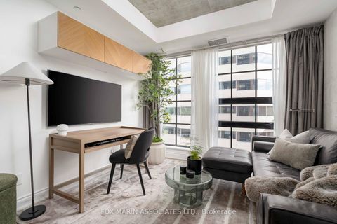 Photo 2 at 404 - 608 Richmond Street W, Waterfront Communities C1, Toronto