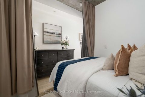 Photo 15 at 404 - 608 Richmond Street W, Waterfront Communities C1, Toronto