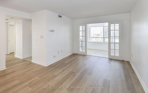 Photo 6 at 916 - 88 Grandview Way, Willowdale East, Toronto