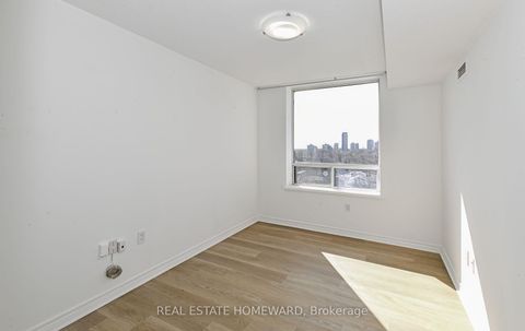Photo 20 at 916 - 88 Grandview Way, Willowdale East, Toronto