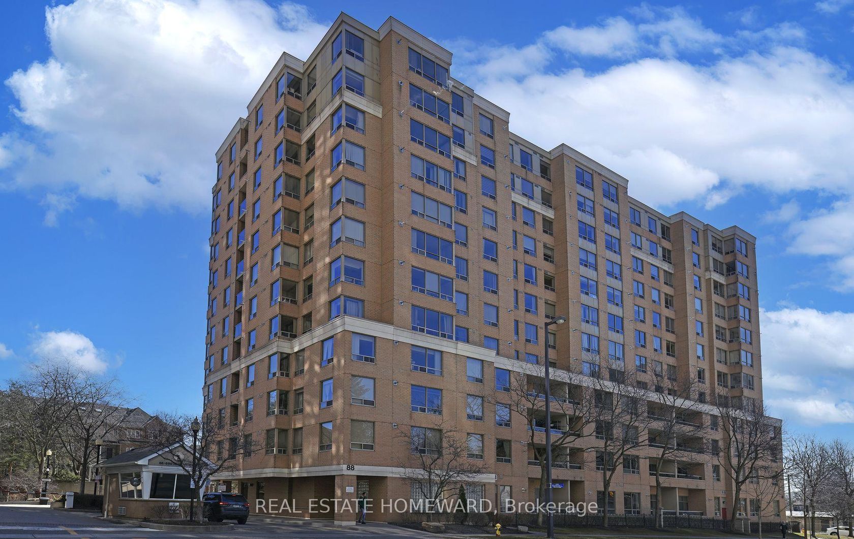 916 - 88 Grandview Way, Willowdale East, Toronto 
