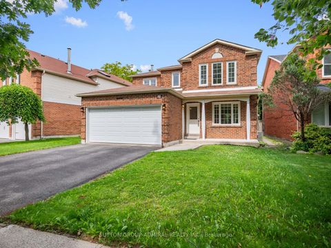 Photo 1 at 59 Zahavy Drive, Brownridge, Vaughan