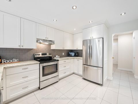Photo 12 at 59 Zahavy Drive, Brownridge, Vaughan