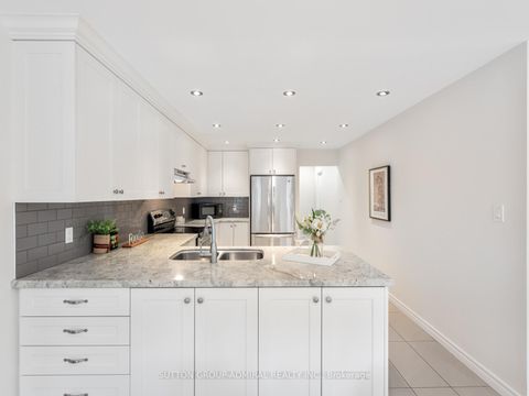 Photo 15 at 59 Zahavy Drive, Brownridge, Vaughan