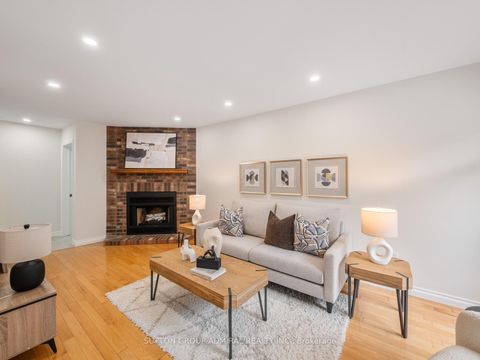 Photo 18 at 59 Zahavy Drive, Brownridge, Vaughan