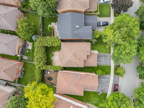 Photo 43 at 59 Zahavy Drive, Brownridge, Vaughan