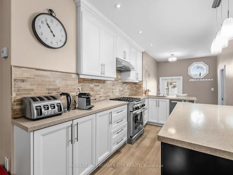 Photo 11 at 52 Gillespie Avenue, Pellam Park, Toronto