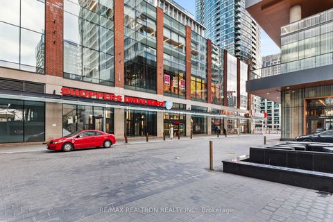 Photo 2 at 2508 - 17 Bathurst Street, Waterfront Communities C1, Toronto