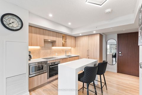 Photo 15 at 2508 - 17 Bathurst Street, Waterfront Communities C1, Toronto